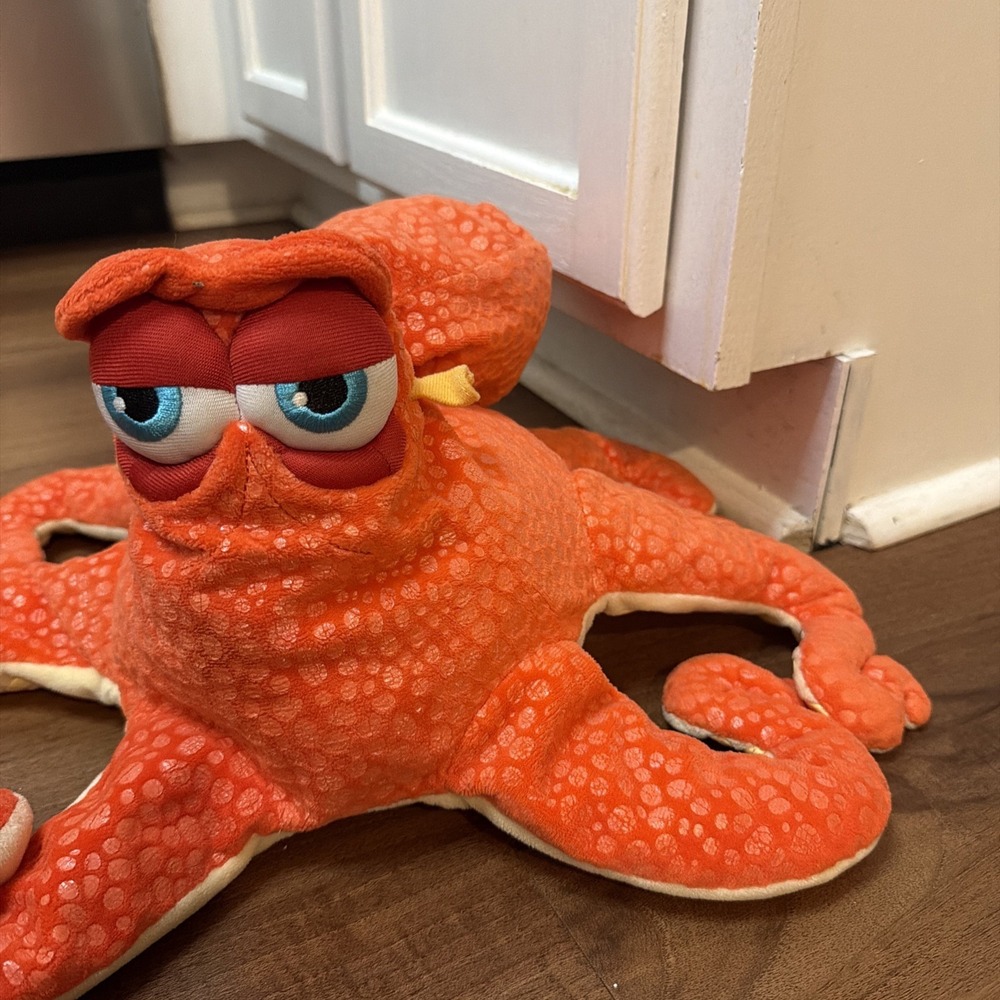 Disney Store Hank Octopus Plush 16" Finding Dory Plush Nemo - Picture 3 of 8